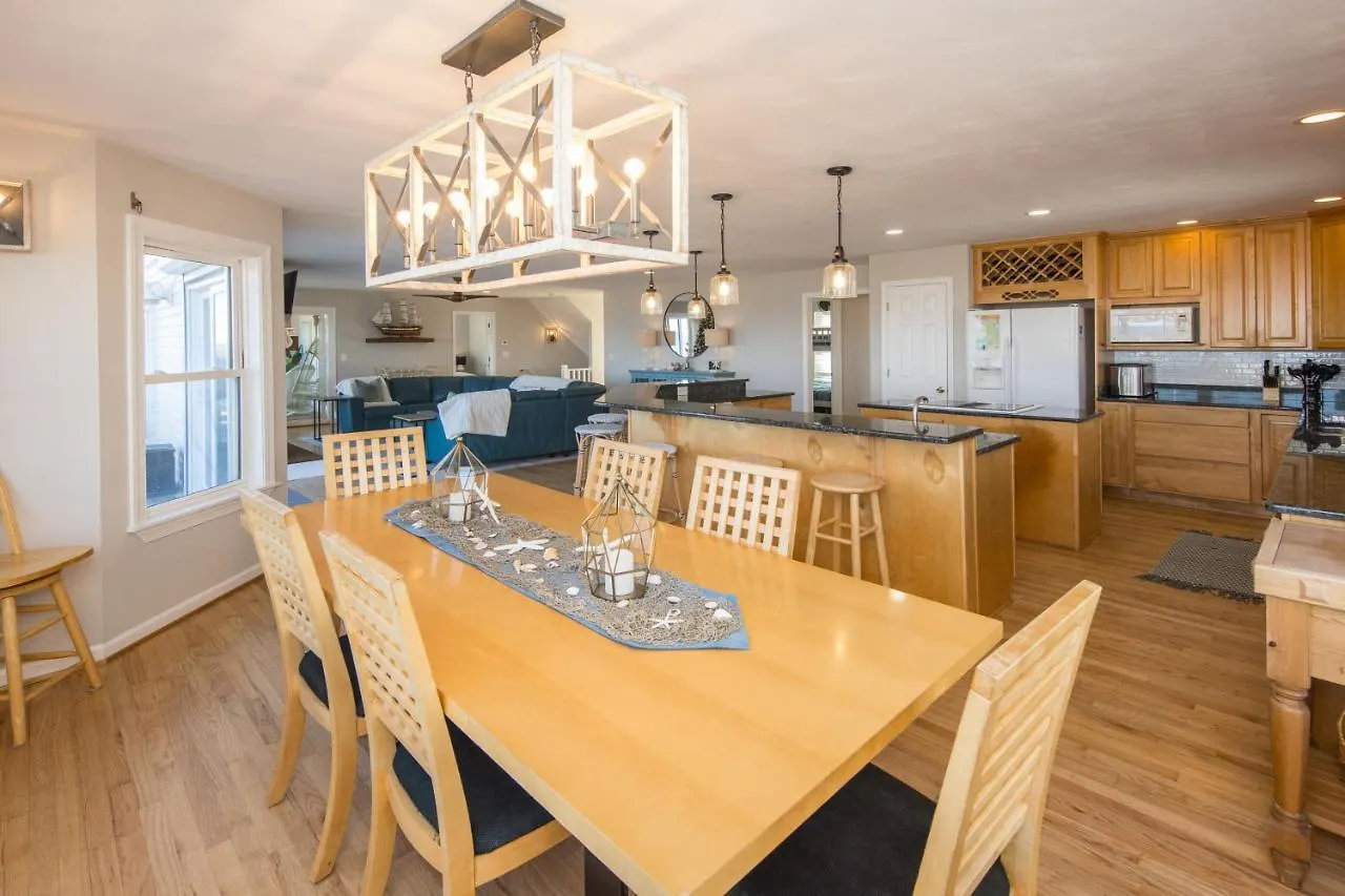 Castaway Villa Virginia Beach