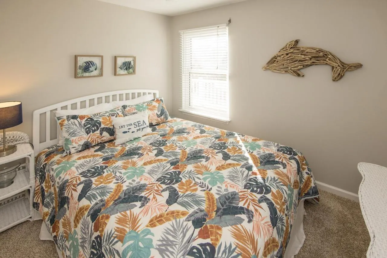 Castaway Villa Virginia Beach